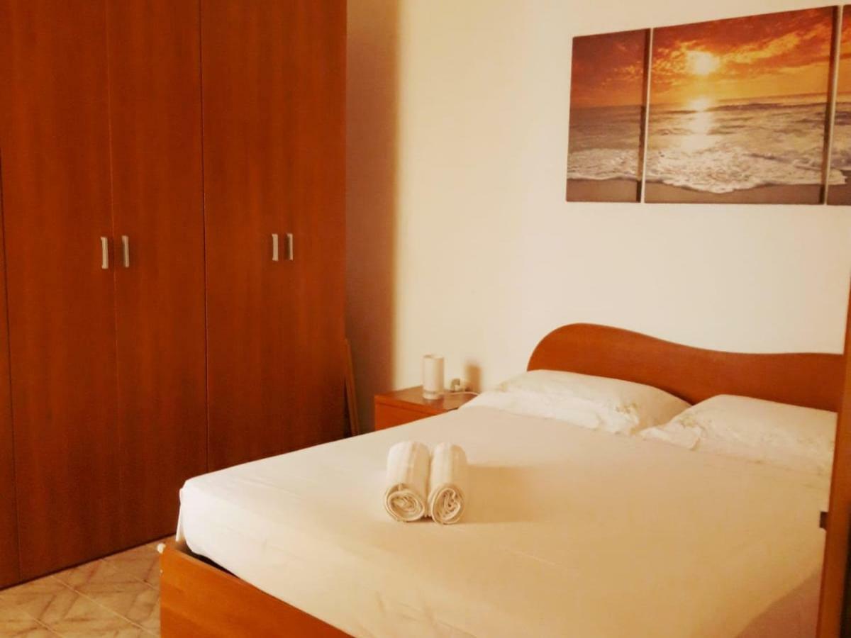 Casa Vacanze Sonia Torre Lapillo Zewnętrze zdjęcie