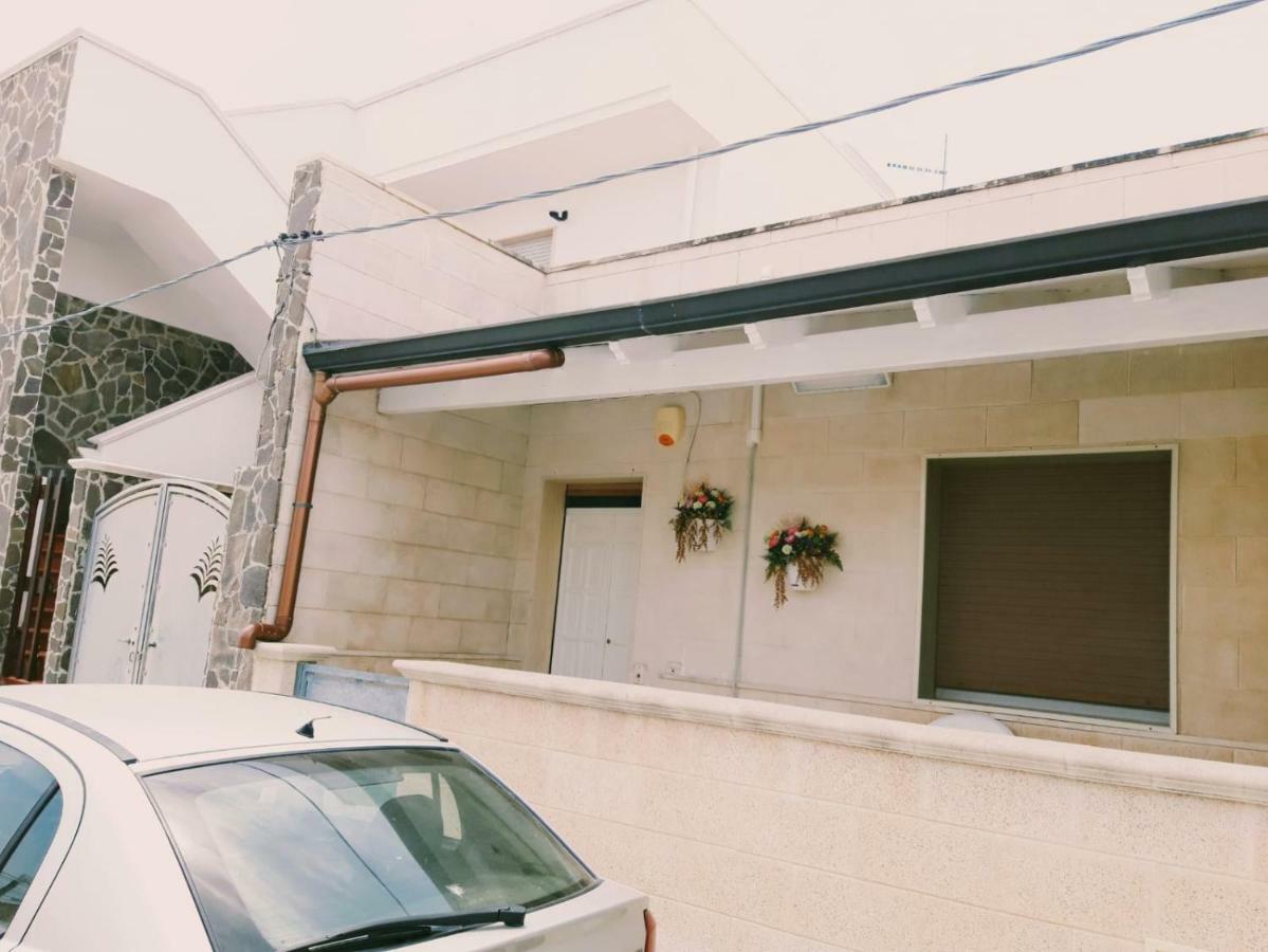 Casa Vacanze Sonia Torre Lapillo Zewnętrze zdjęcie