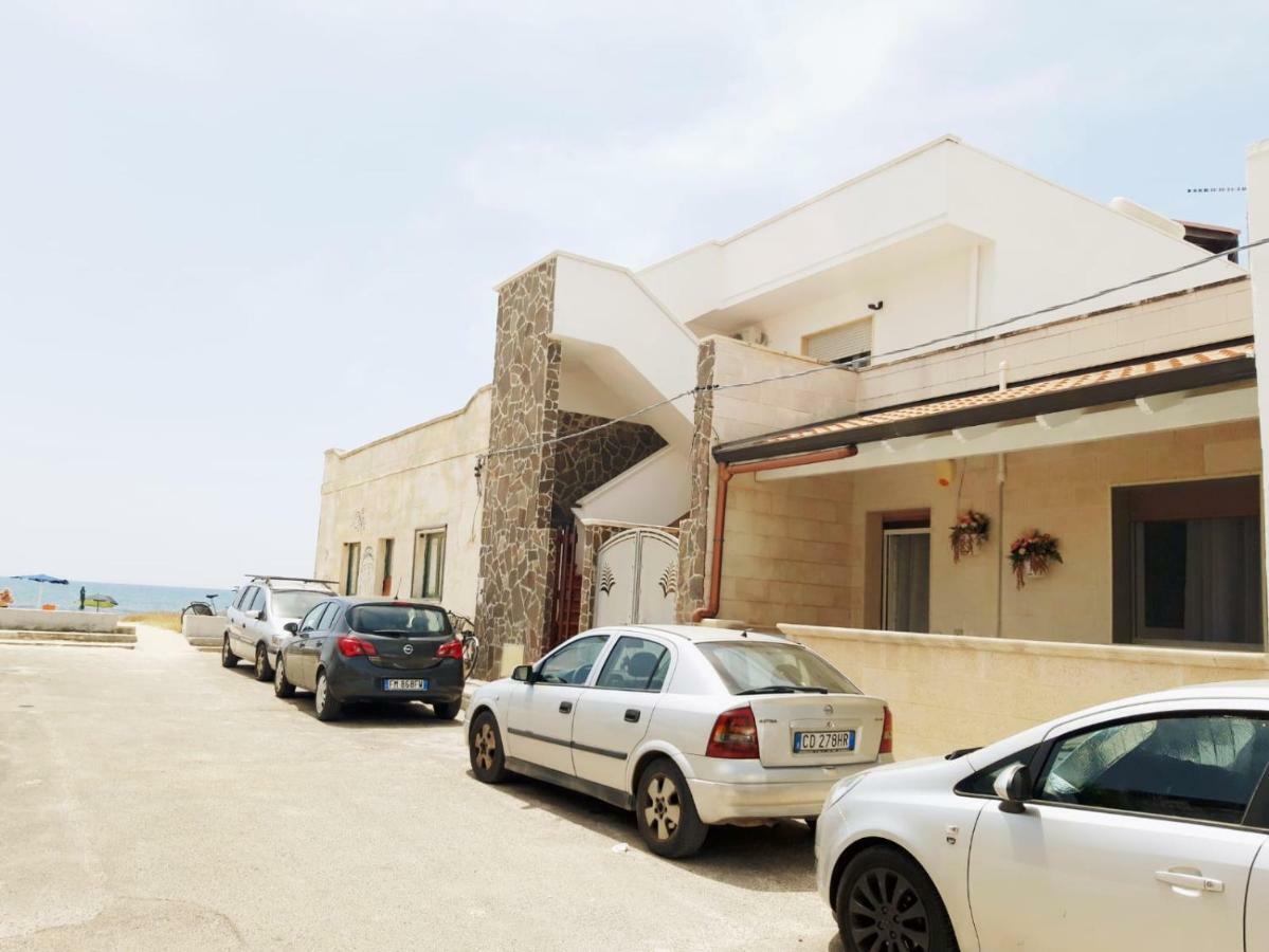 Casa Vacanze Sonia Torre Lapillo Zewnętrze zdjęcie