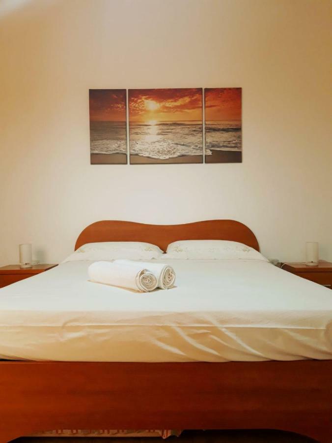 Casa Vacanze Sonia Torre Lapillo Zewnętrze zdjęcie
