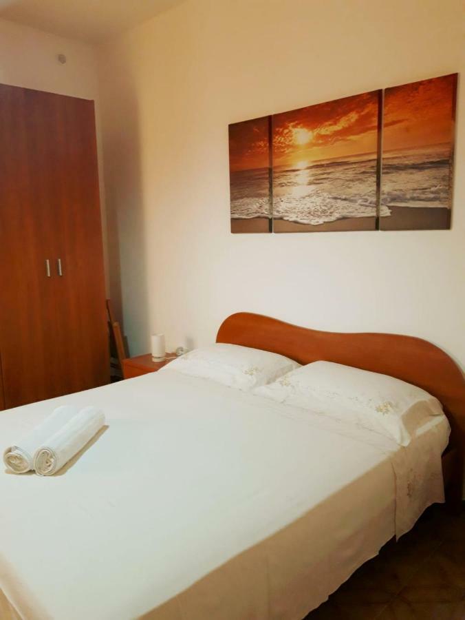 Casa Vacanze Sonia Torre Lapillo Zewnętrze zdjęcie