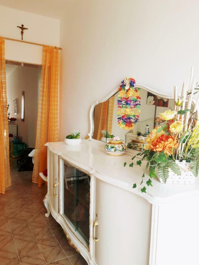 Casa Vacanze Sonia Torre Lapillo Zewnętrze zdjęcie